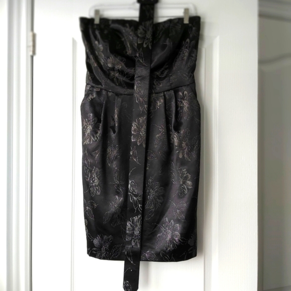 LE CHATEAU Strapless Knee-Length Dress - Picture 1 of 5